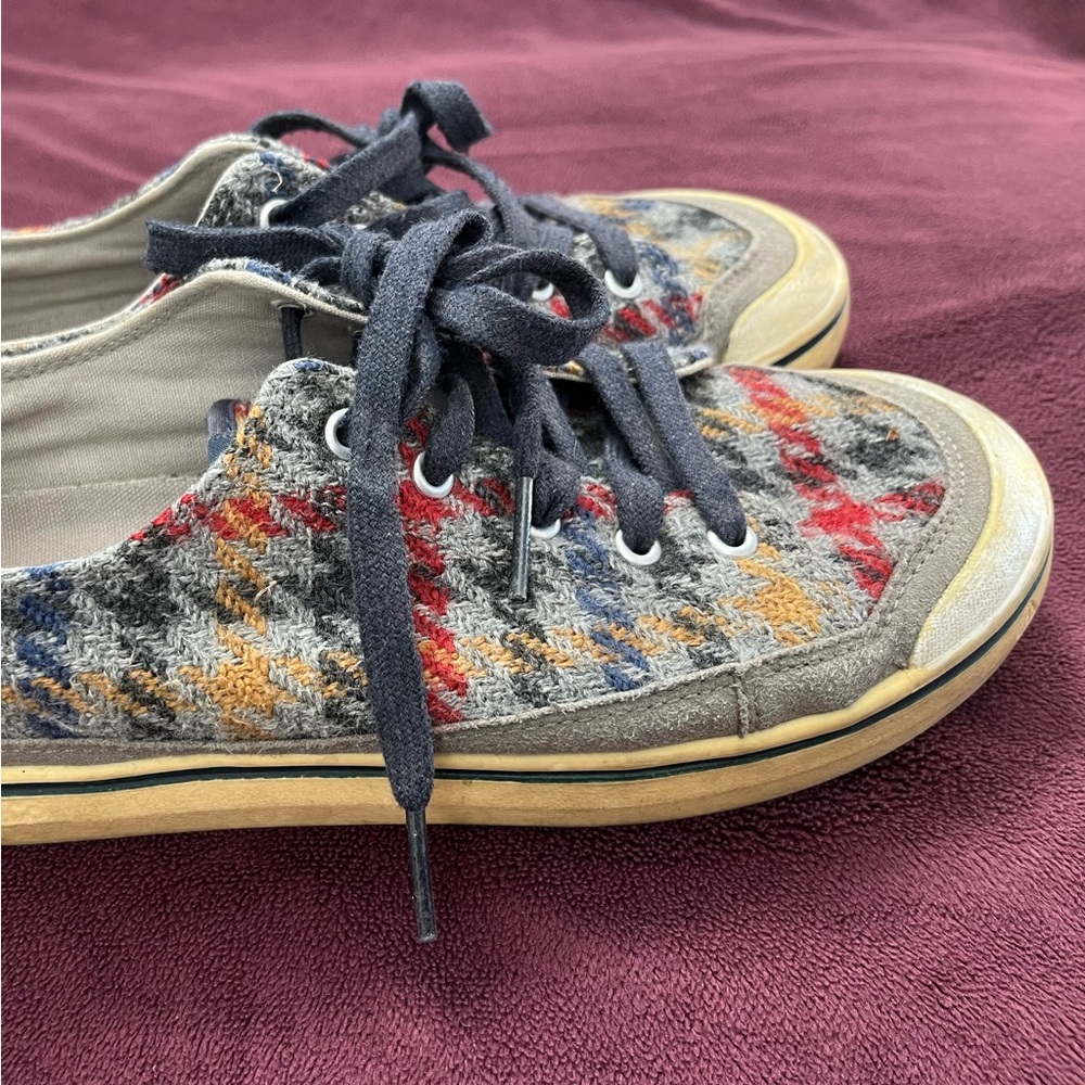 Keen Elsa Wool Fleece Sneakers 9W